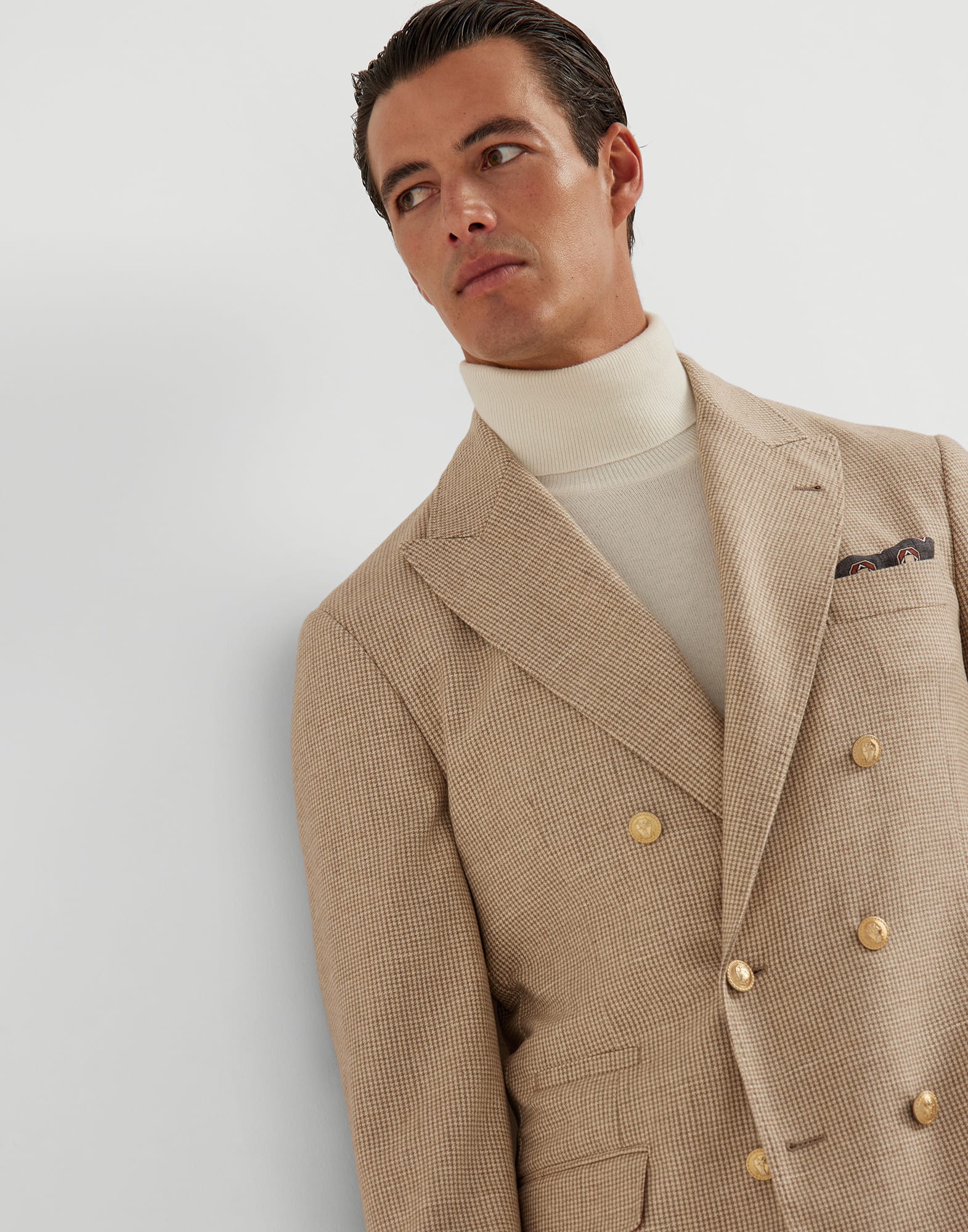 Suit - Detail view - View Full Screen