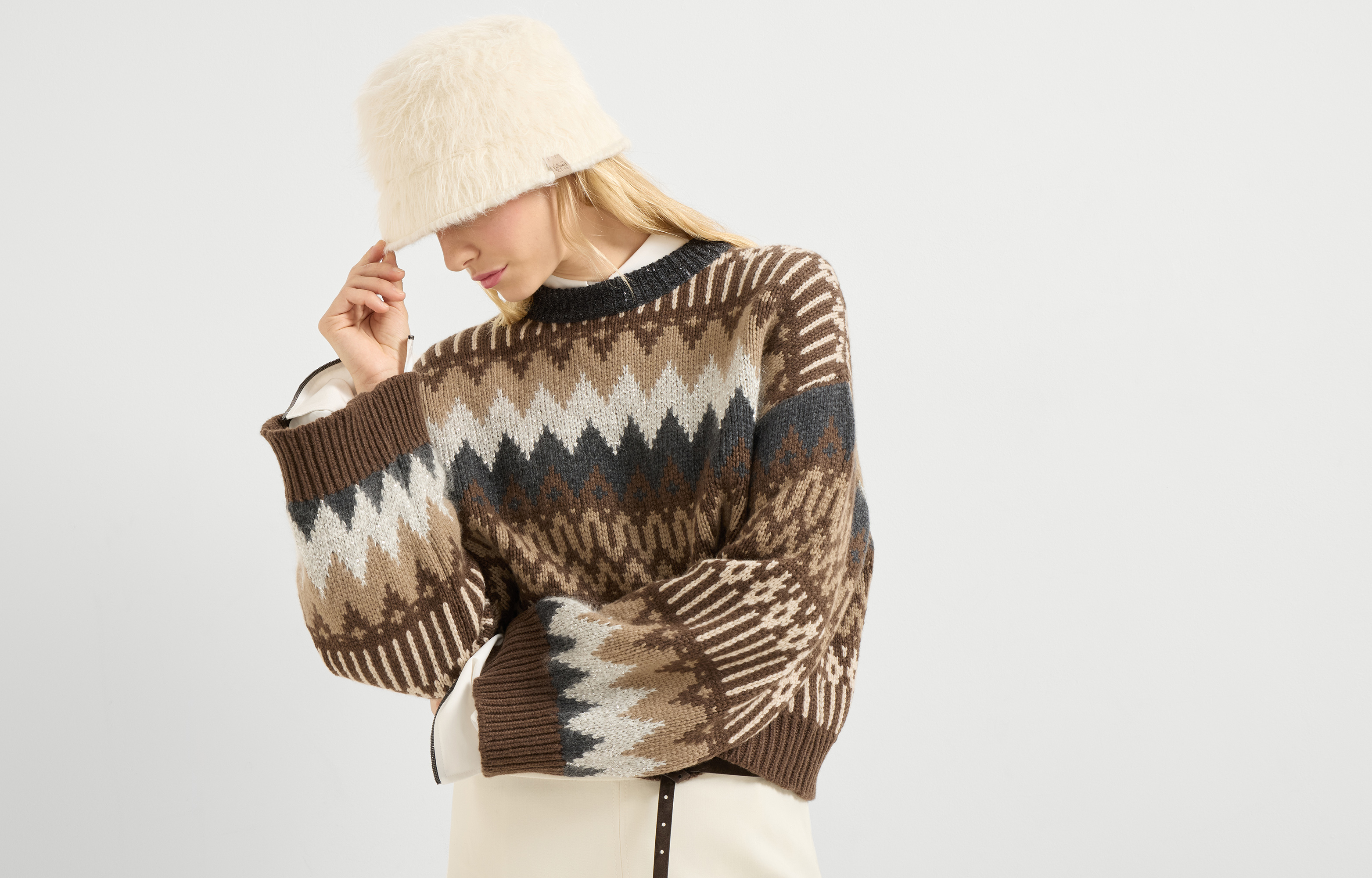 Girocollo - Vista orizzontale - Visualizza a schermo intero