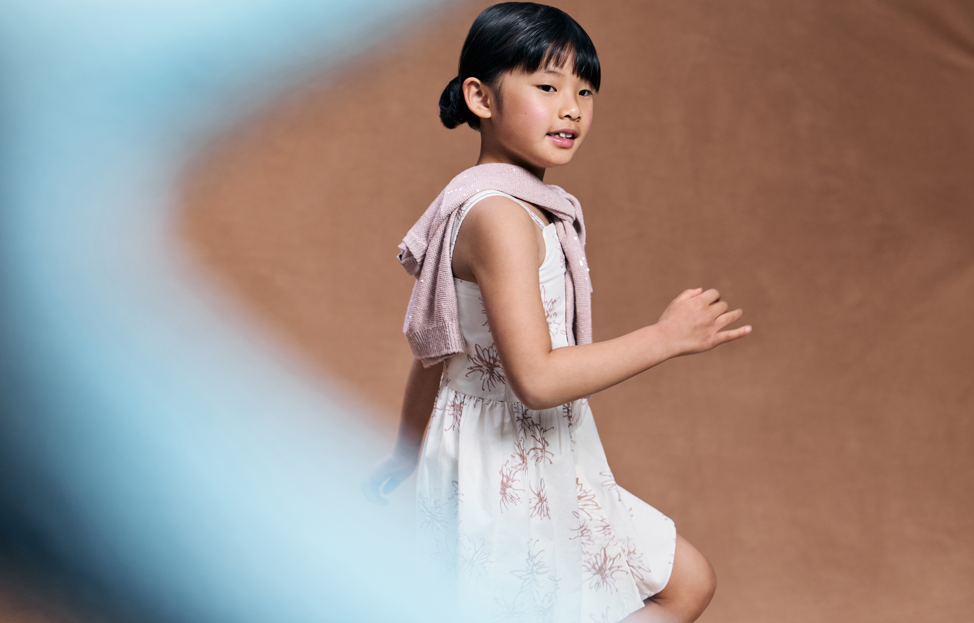  C&aacute;rdigan de lino y seda Diamante Rosa Ni&ntilde;a - Brunello Cucinelli 