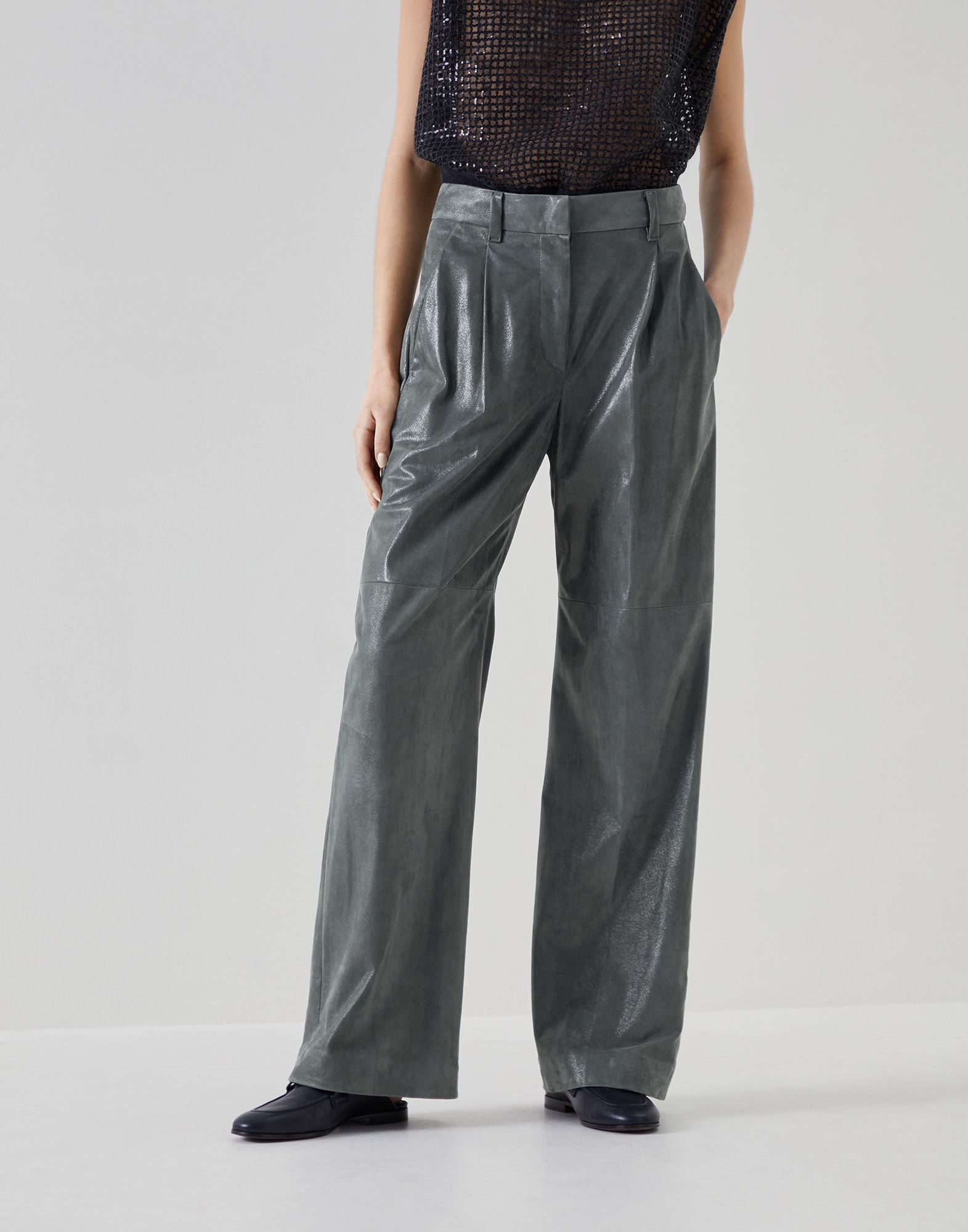 Loose trousers