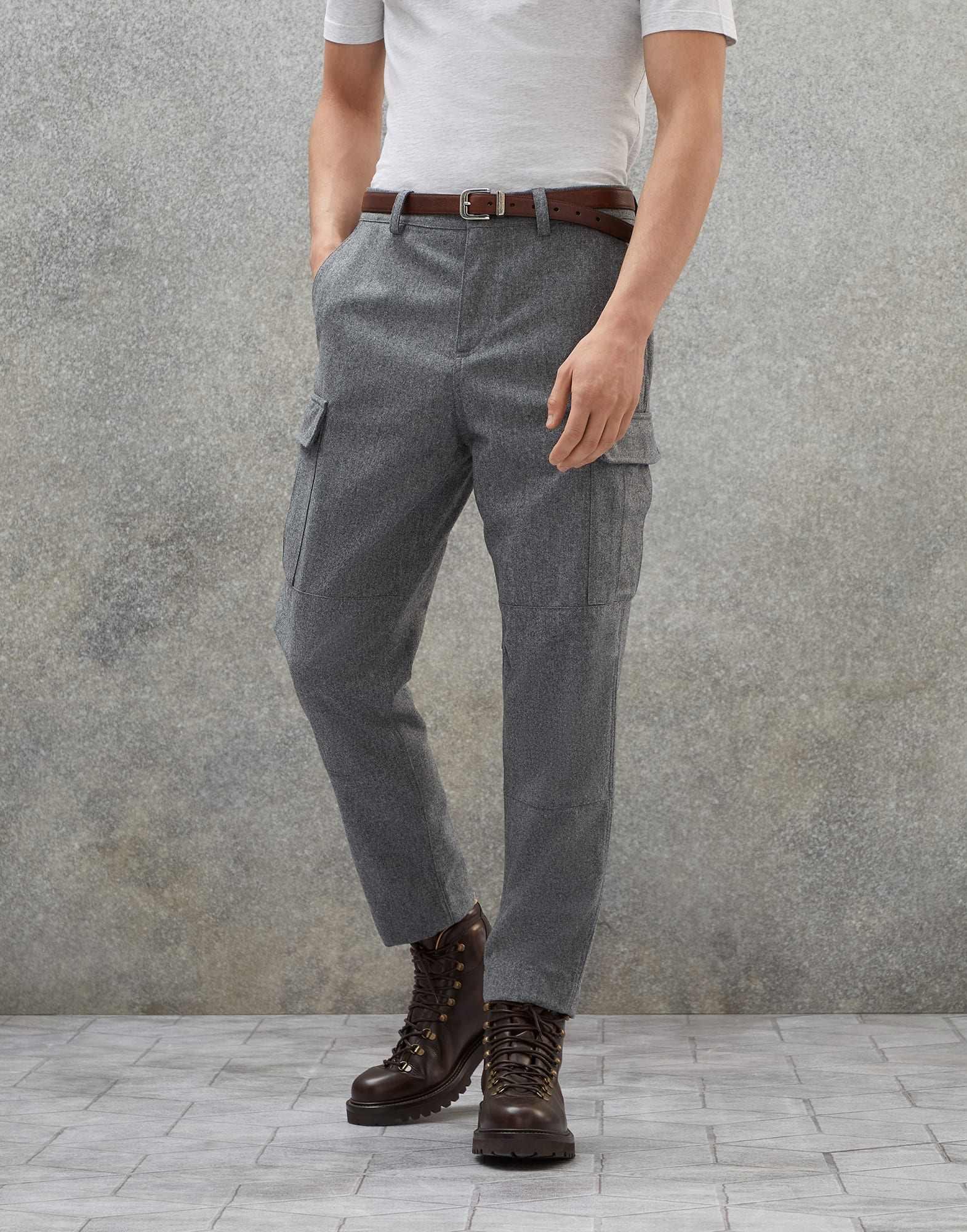 Trousers with cargo pockets Medium Grey Man - Brunello Cucinelli