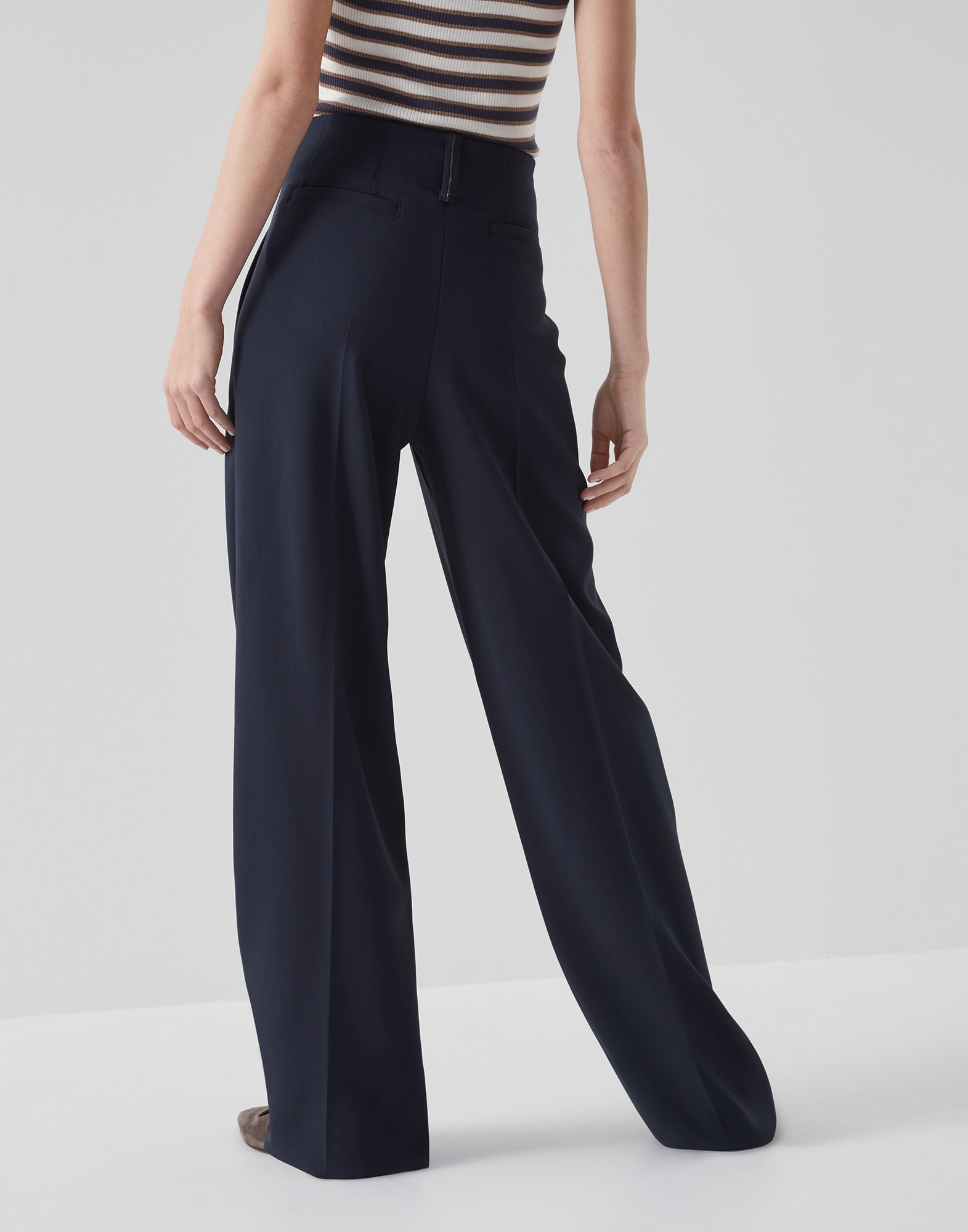 Wide - Back view