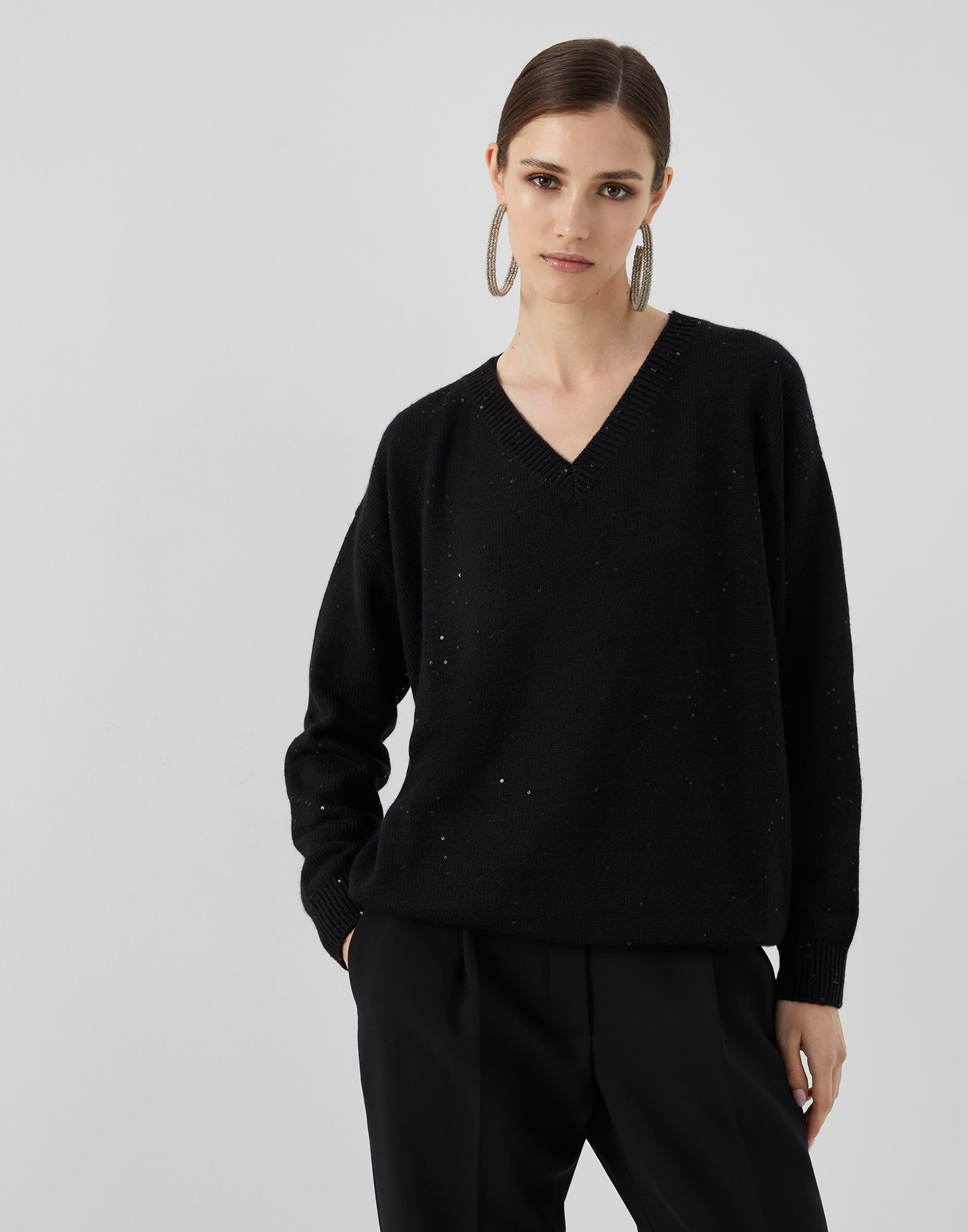 V-neck - Front view