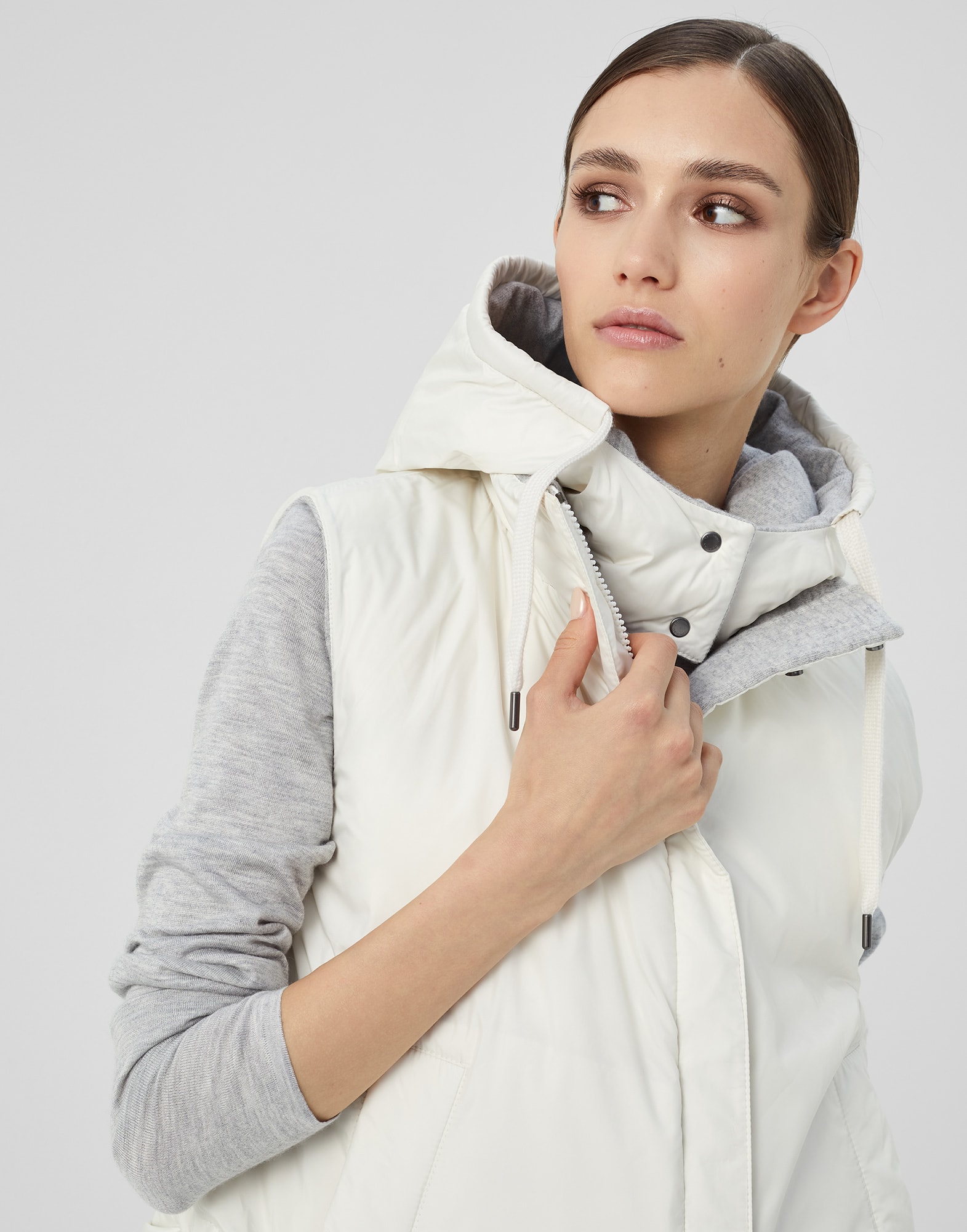 Down Vest - Detail view
