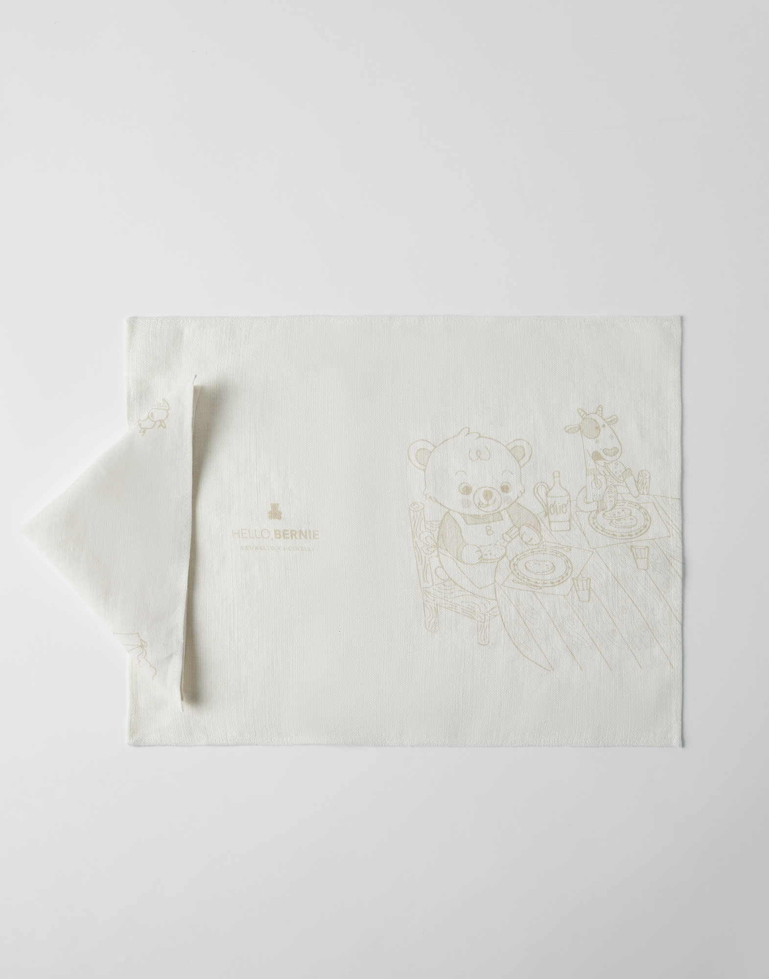 Placemat and napkin set