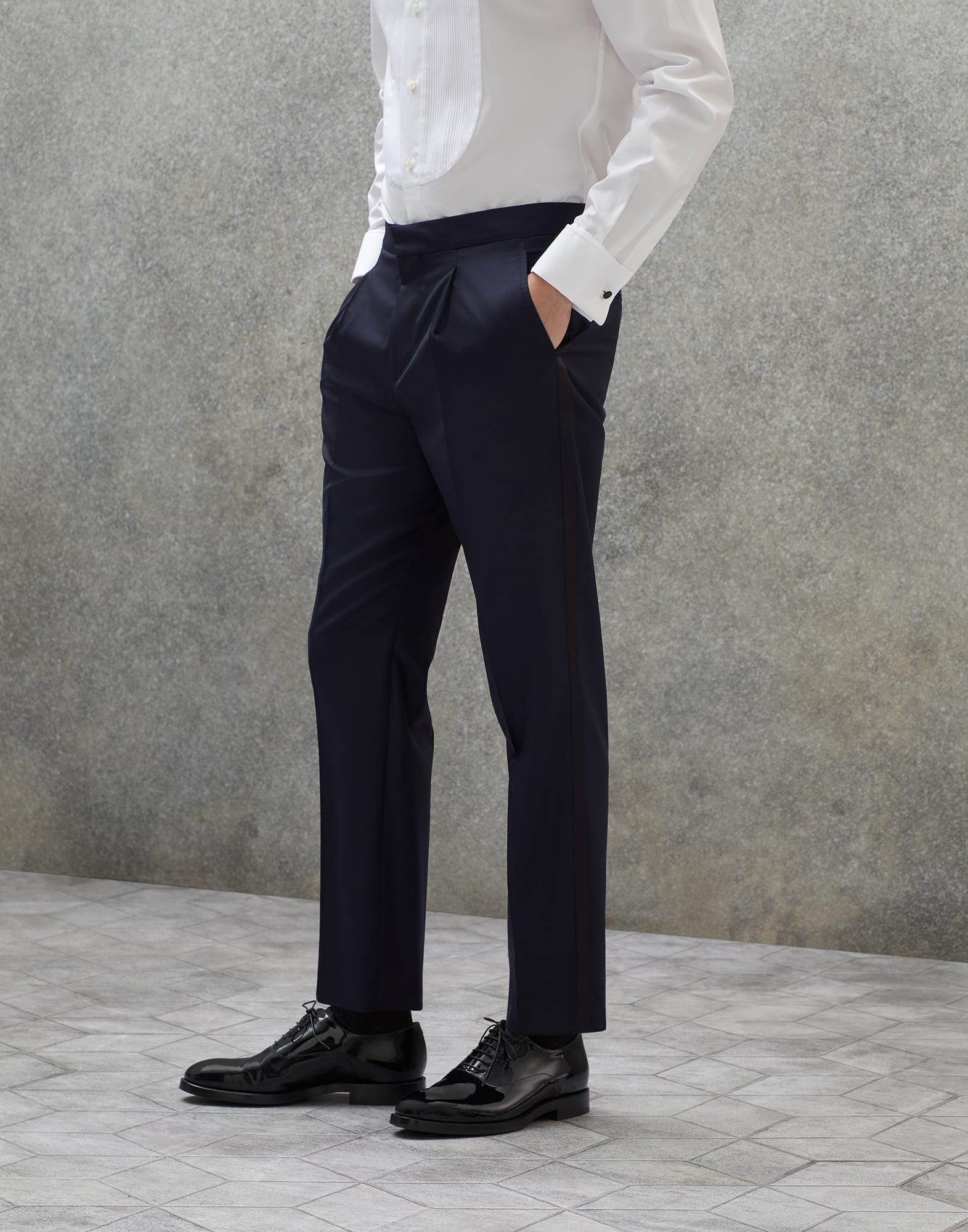 Tuxedo trousers with pleats Navy Blue Man - Brunello Cucinelli