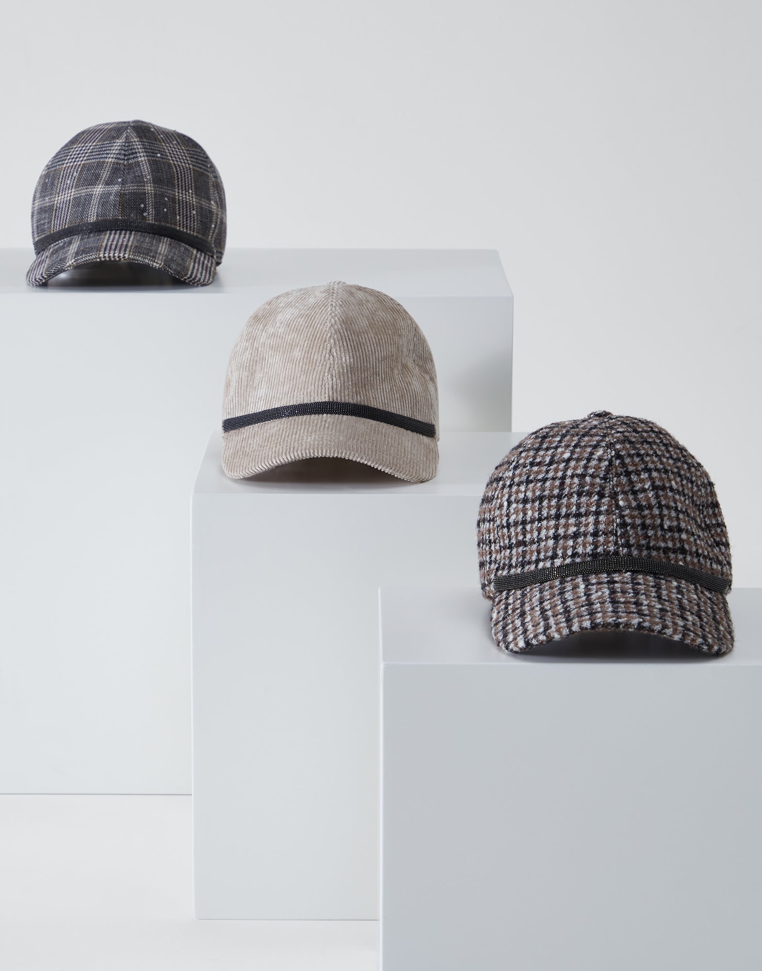 Discover Look 232WOUTFITCAP - Brunello Cucinelli