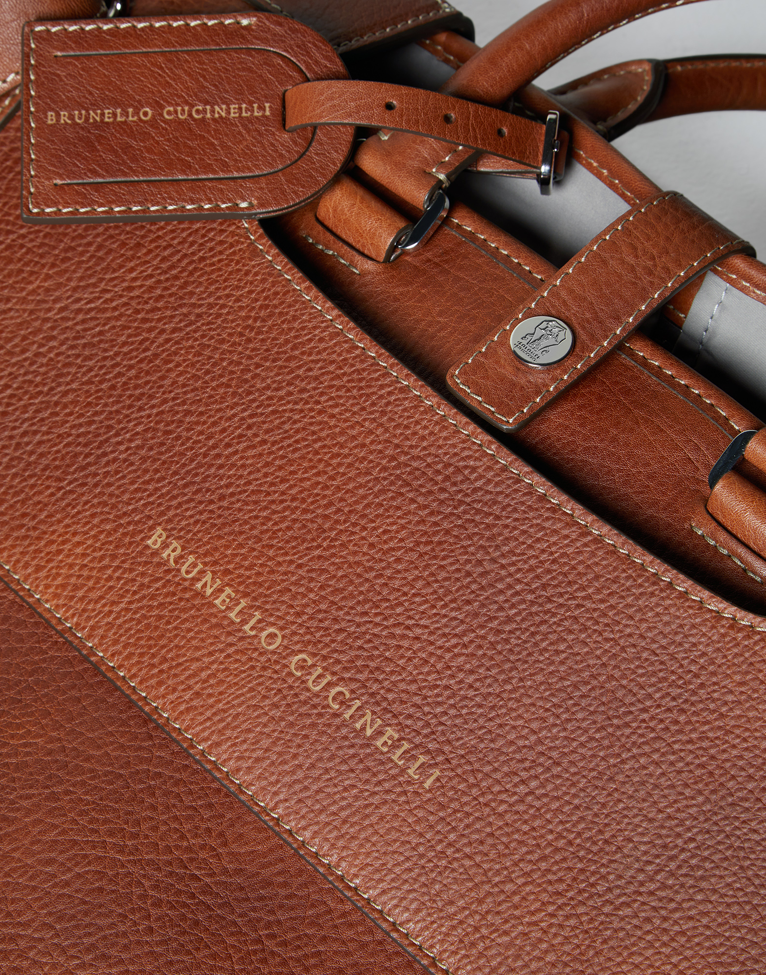 Suit Bag - Detail view