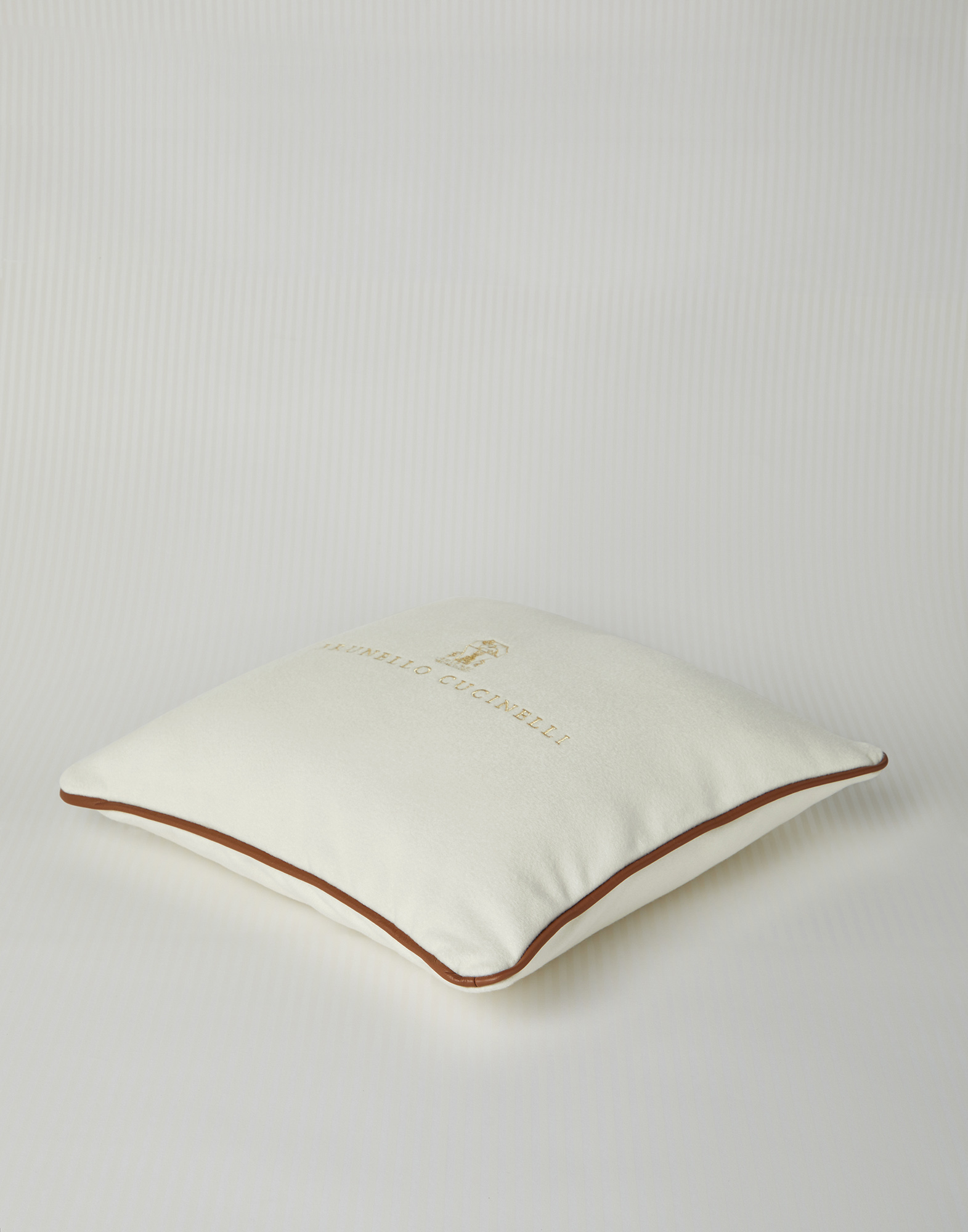 Cashmere "Winter in White" cushion